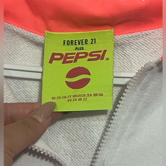 FOREVER21 French Terry Pullover in sz. 2X - Picture 5 of 6